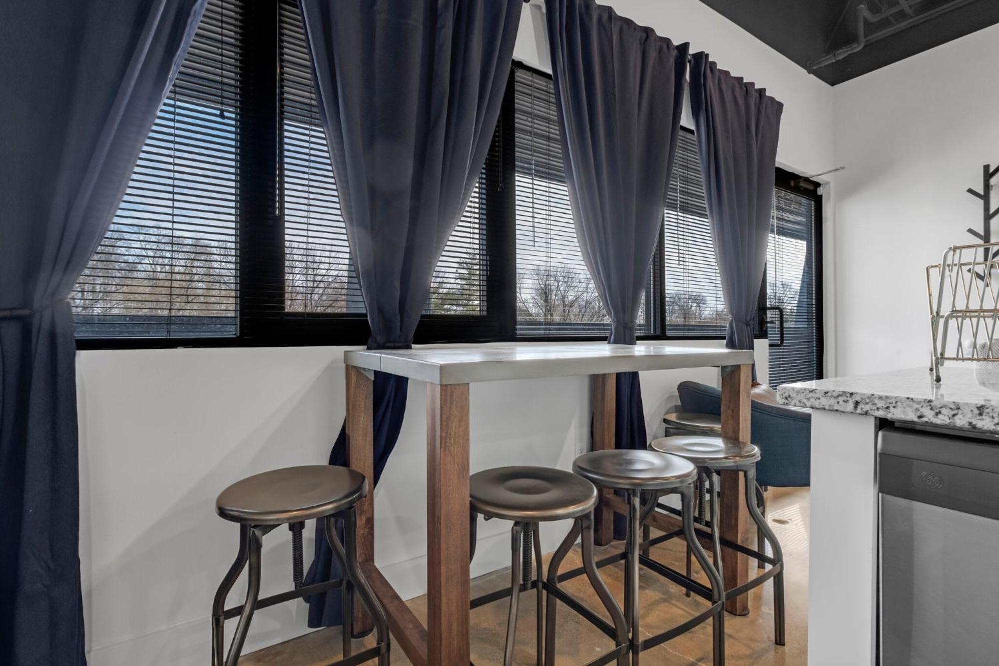 New Studio Sleeps 4 - 7 Mins To Dwtn Nashville Exterior photo